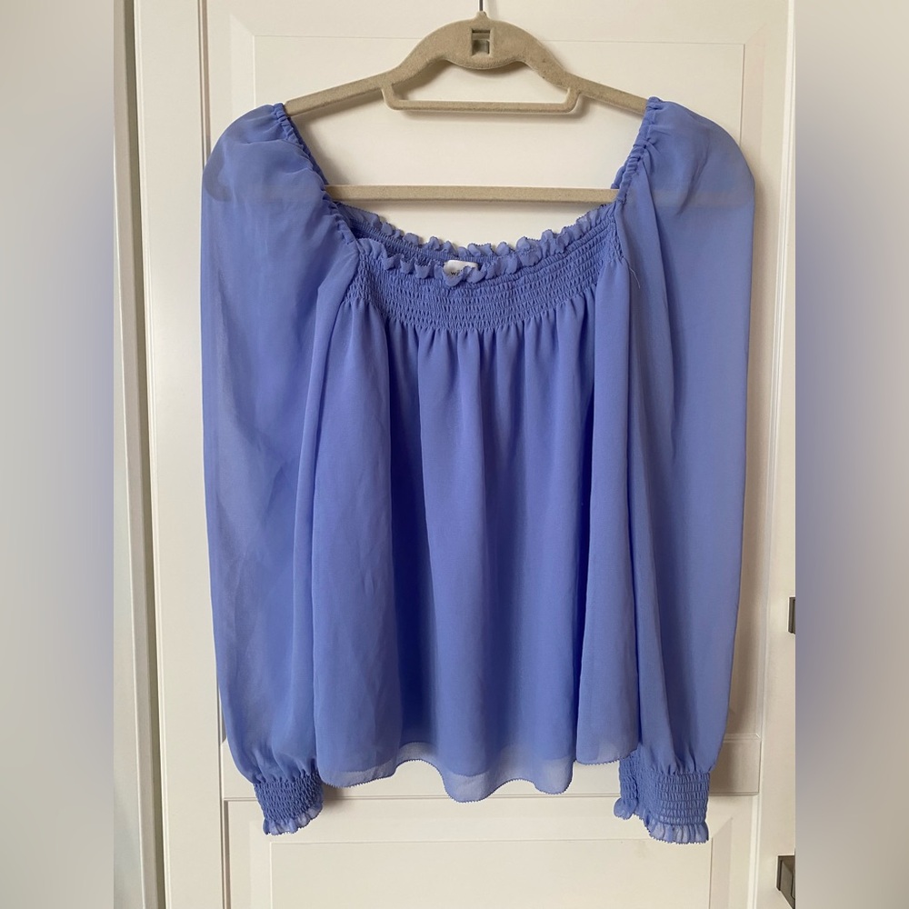 Wilfred Aritzia Alana Smocked Blouse Blue Sz S